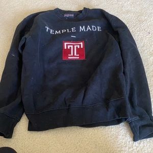 Temple university sweatshirt